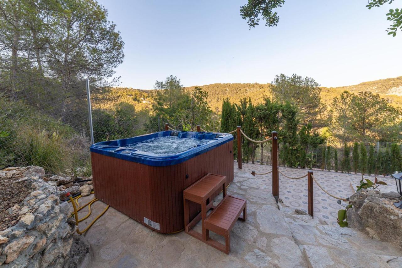 Silom House Vila Sant Pere De Ribes Exterior foto
