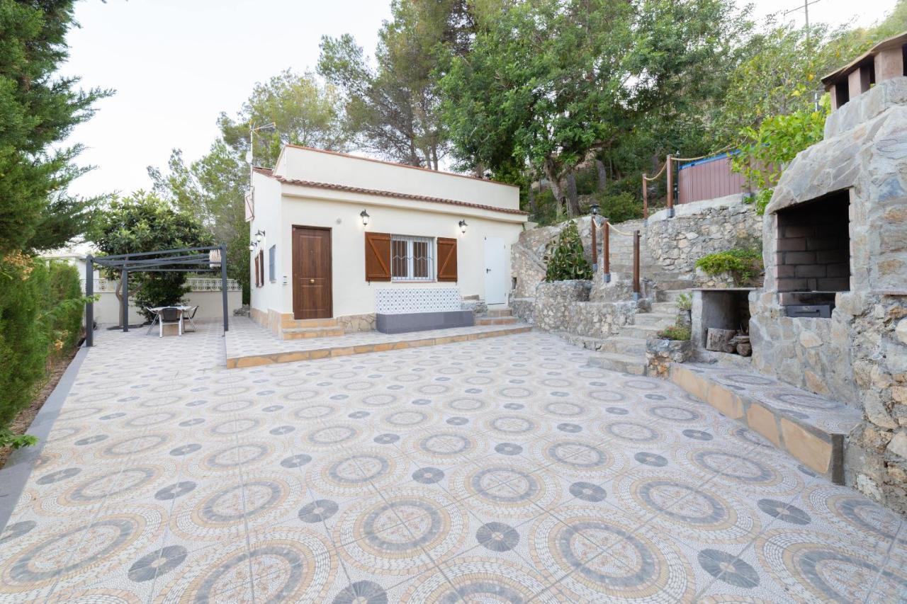 Silom House Vila Sant Pere De Ribes Exterior foto