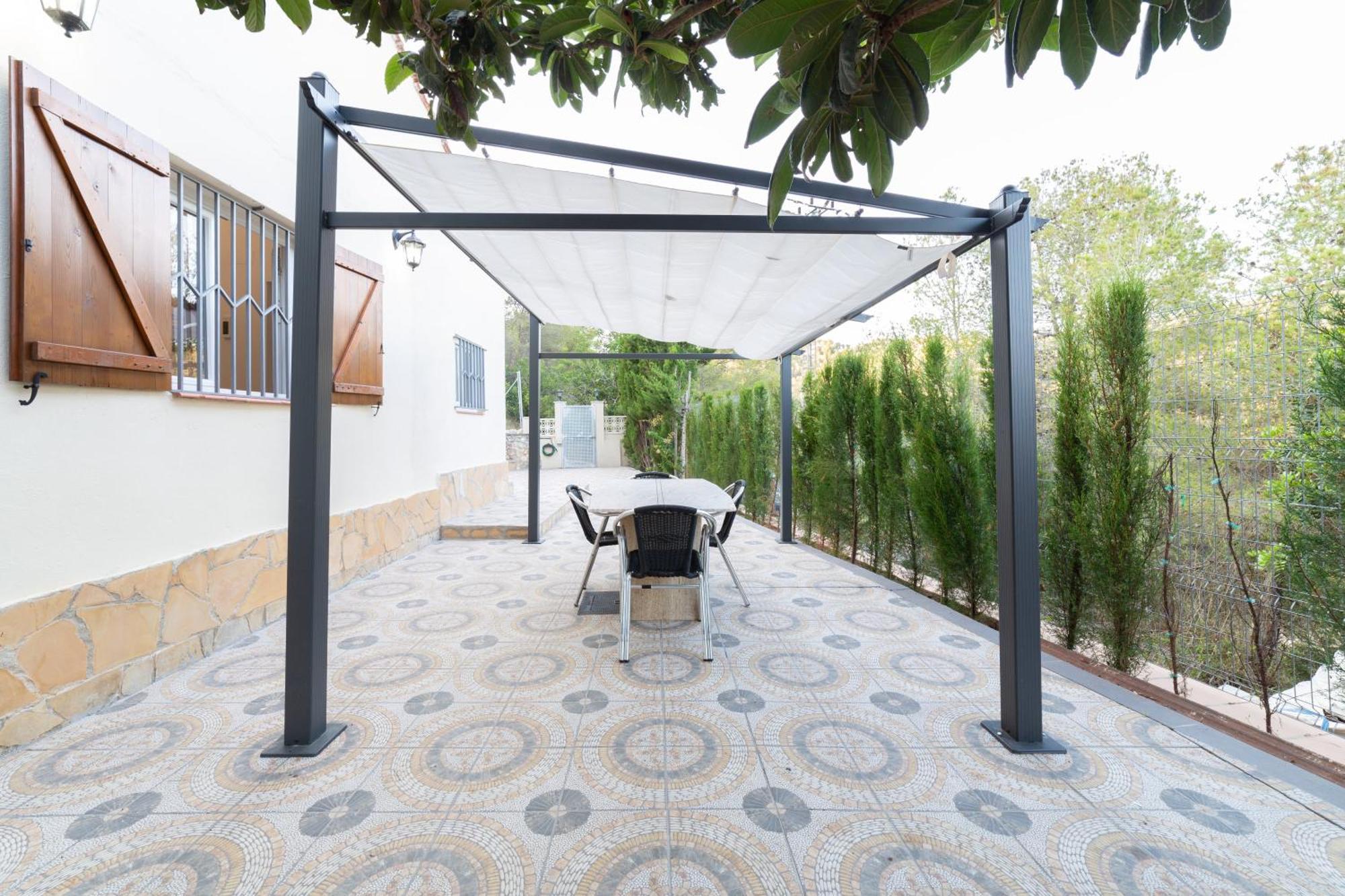 Silom House Vila Sant Pere De Ribes Exterior foto